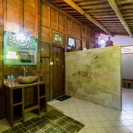 Villa Melasti Amed Exterior photo